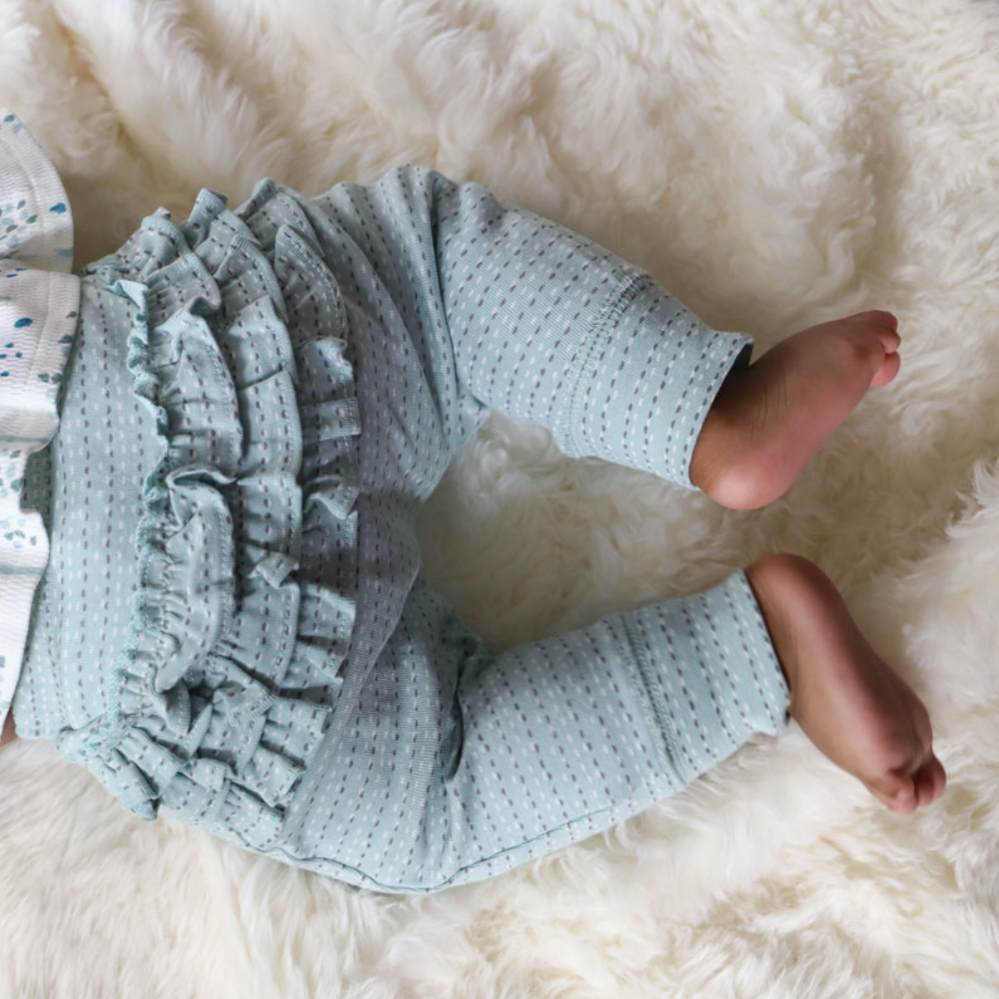Light Blue Geo Ruffle Legging