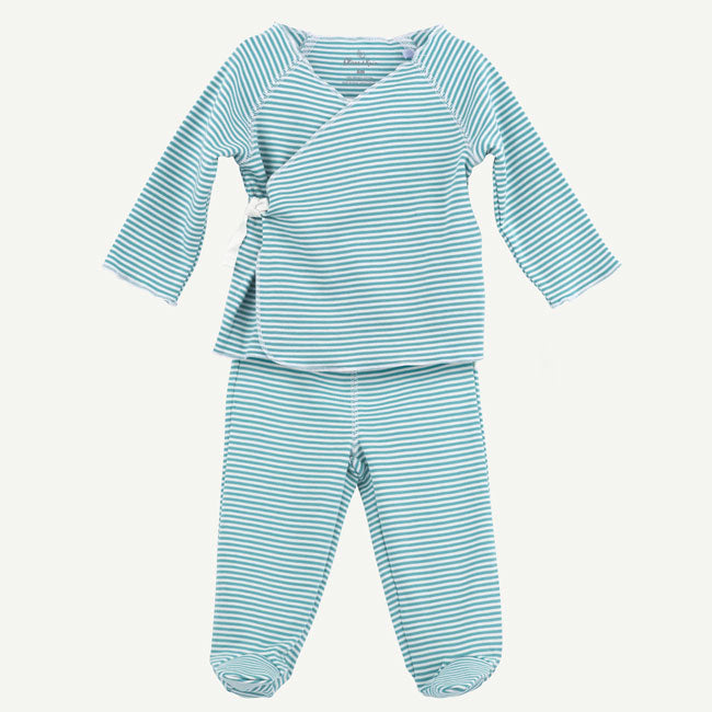 OZmvIYS8TXam2hNhizbk_RS19M0922_M-oliver-and-rain-organic-baby-clothes-essentials-collection-girl-boy-neutral-teal-blue-mini-stripe-footed-kimono-2-piece-set-min.jpg