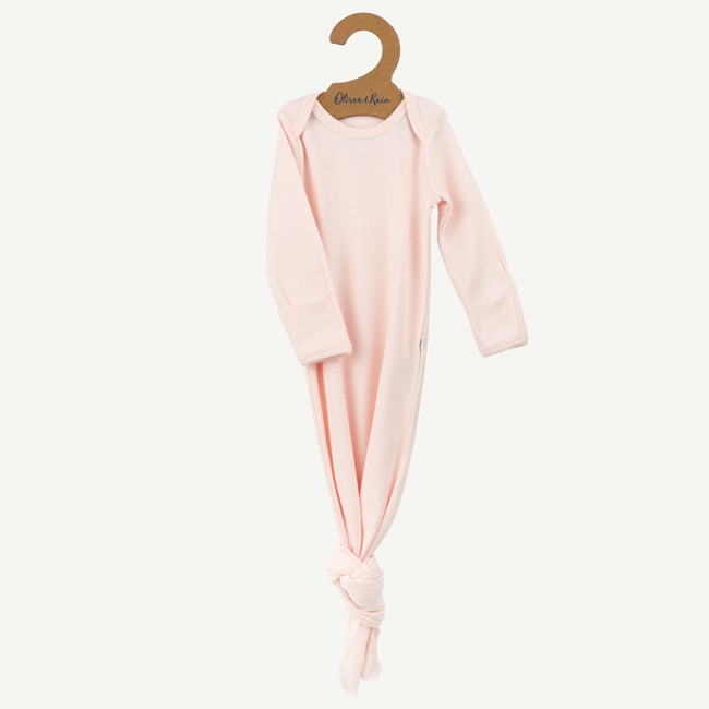 PKdQNvQhQvWCYU1QeEhY_RF19S1384_M-oliver-and-rain-organic-baby-clothes-girl-baby-essentials-light-blush-pink-pima-cotton-baby-gown-min.jpg