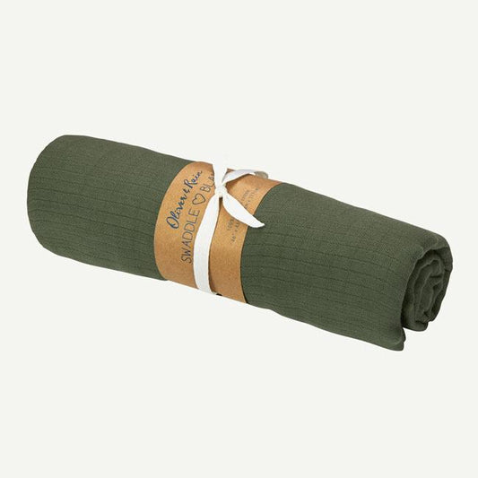 RF18B0370_A-oliver-and-rain-organic-baby-solid-olive-swaddle-blanket