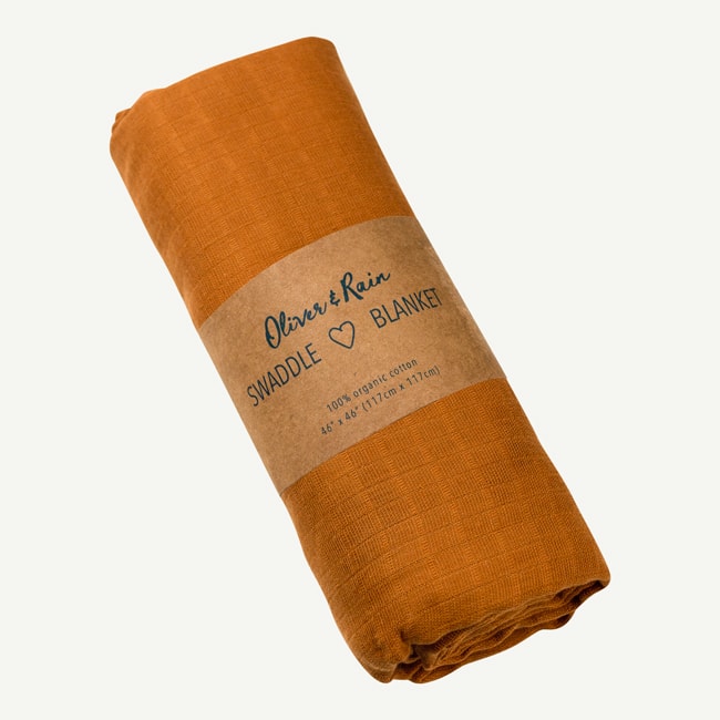 RF19A1543_A-oliver-and-rain-organic-baby-clothes-neutral-copper-solid-organic-cotton-muslin-swaddle-min