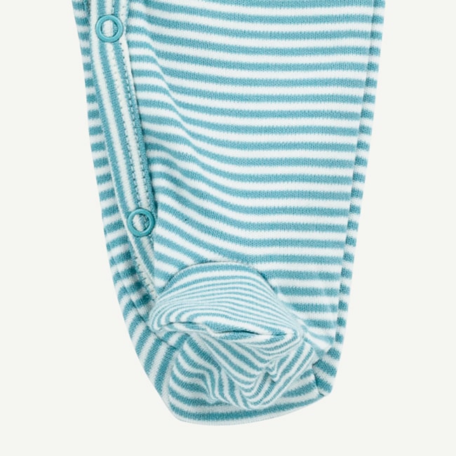 RS19S0917_A2-oliver-and-rain-organic-baby-essentials-light-teal-stripe-footed-sleep-and-play-min