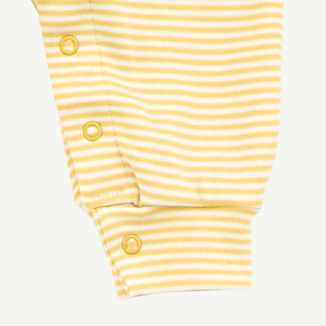 RS19S0932_A3-oliver-and-rain-organic-baby-clothes-essentials-collection-neutral-yellow-gold-sleeveless-mini-stripe-coverall-min