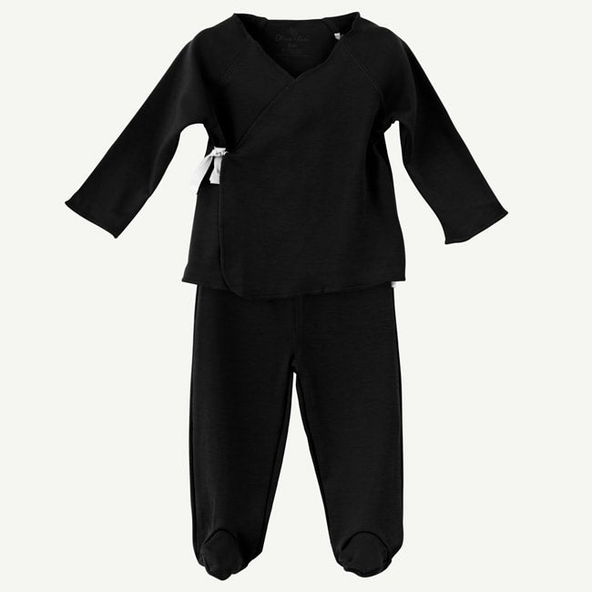 hr1aulCSk6XpT0bkOchm_RF19M1404_M-oliver-and-rain-organic-baby-clothes-essentials-two-piece-kimono-footed-set-solid-black-min.jpg